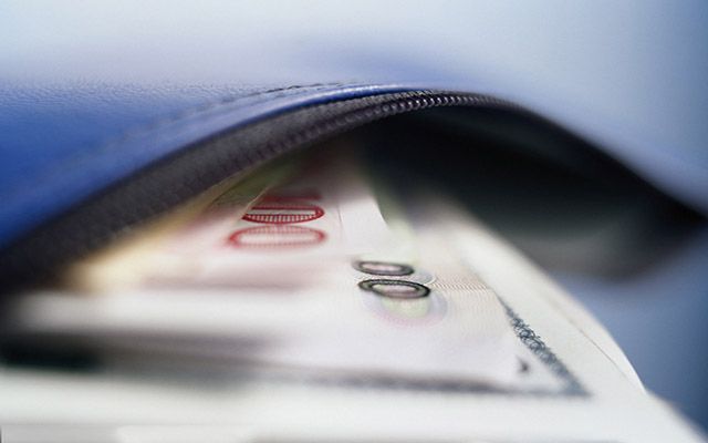 英国央行转鹰降息预期大幅降温